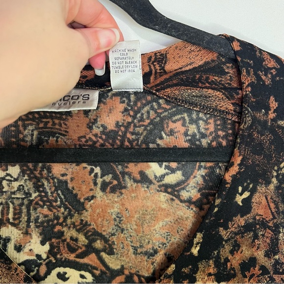 Chicos Travelers Size 3 Xl Top Long Sleeve Brown Tan Black Paisley Anima… - Picture 6 of 6